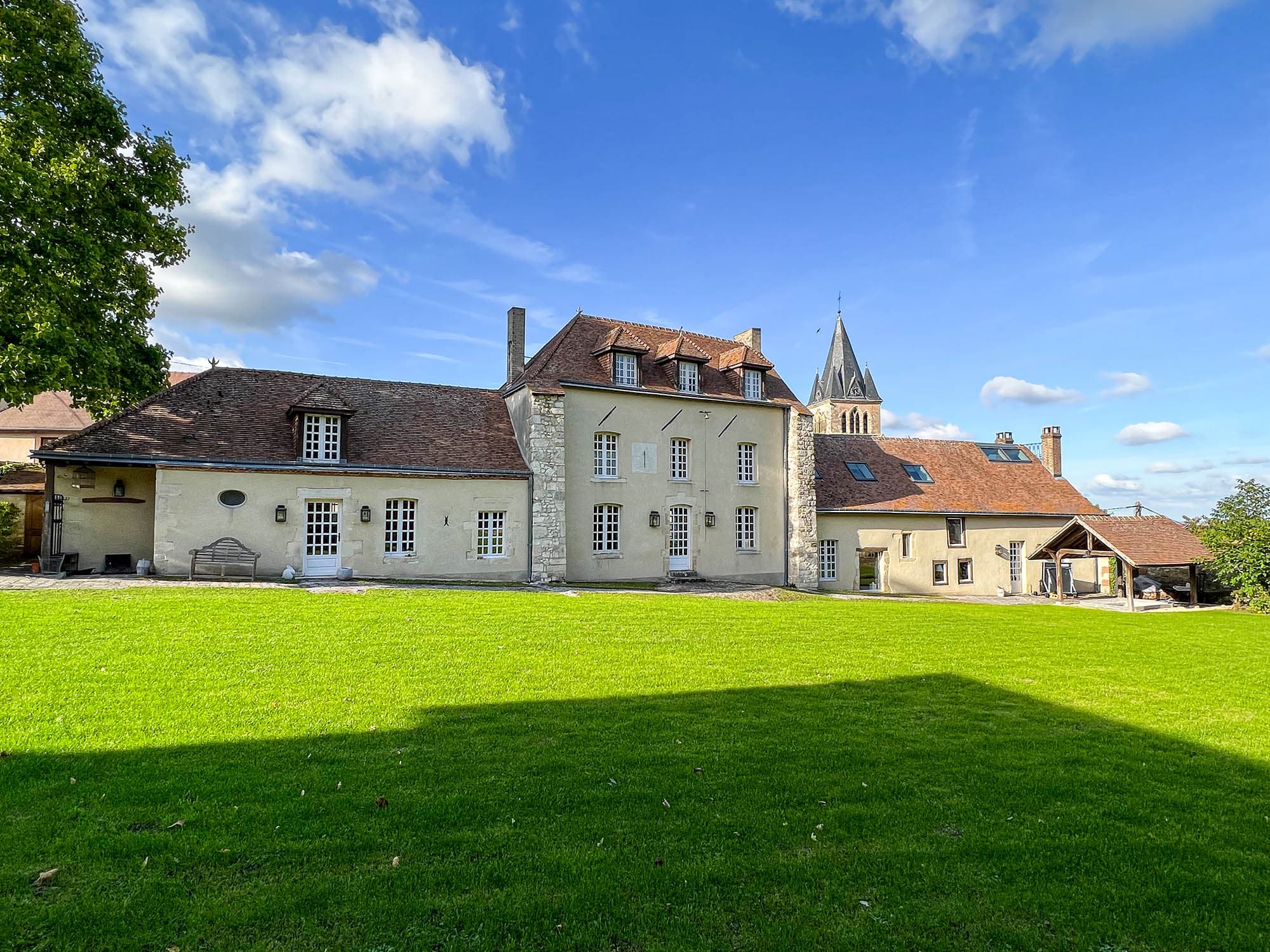 Agence immobilière à Reims - Vieilles pierres et l’héritage